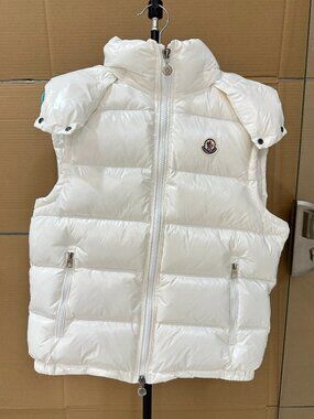 New Women's Moncler Warm Short Down Vest Size S